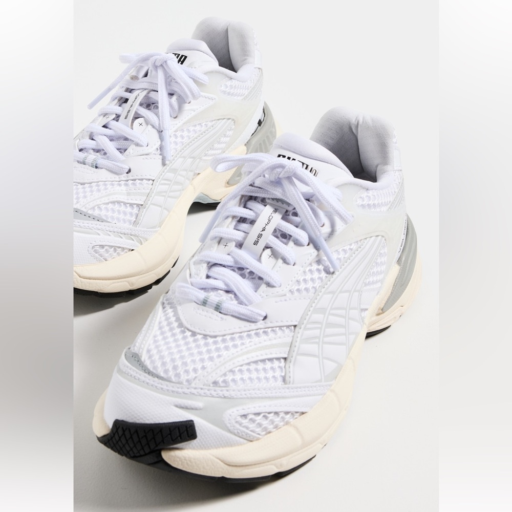 PUMA Velophasis unisex Sneakers - never worn, brand new!